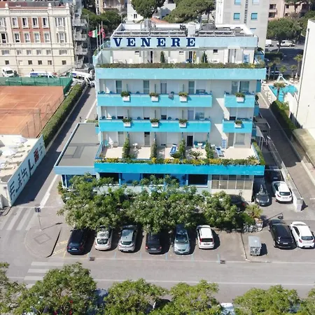 Venere Hotell 3*